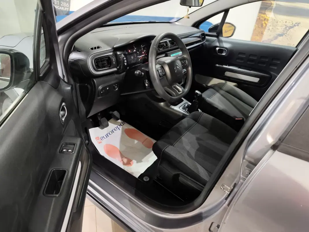 Citroën C3 2019 - 9750 EUR, 57000 km - AUTO.MOTO.pt - 57000km - foto 7 de 21