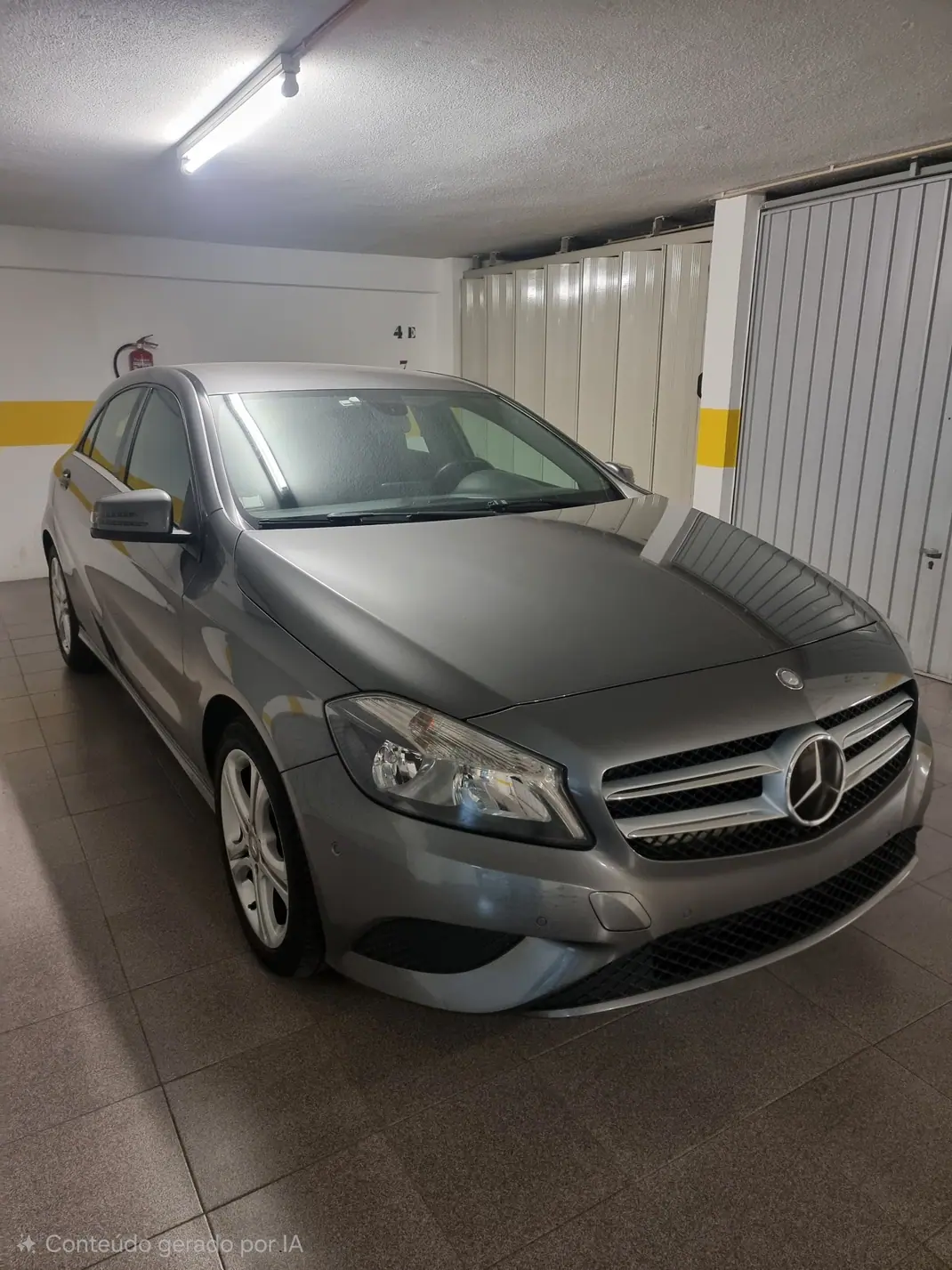 Mercedes-Benz A 180 2014 - 12000 EUR, 219000 km - AUTO.MOTO.pt - 219000km - foto 1 de 10