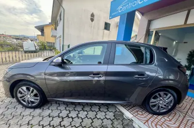 Peugeot 208 2022 - 14450 EUR, 93000 km - AUTO.MOTO.pt - 93000km - foto 6 de 28