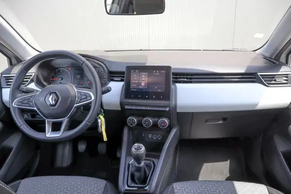 Renault Clio 2021 - 13500 EUR, 80241 km - 80241km - foto 21 de 30