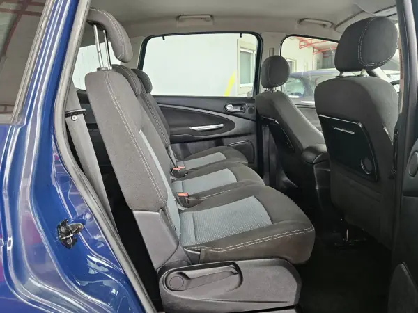 Ford S-Max 2012 - 8250 EUR, 260000 km - AUTO.MOTO.pt - 260000km - foto 10 de 13