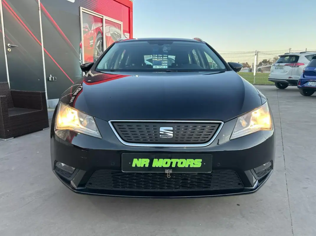 SEAT Leon ST 2016 - 11990 EUR, 240000 km - AUTO.MOTO.pt - 240000km - foto 3 de 19