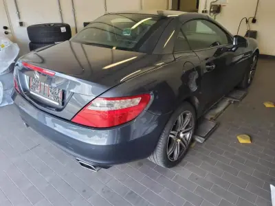 Mercedes-Benz SLK 200 2012 - 19990 EUR, 142000 km - AUTO.MOTO.pt - 142000km - foto 3 de 11