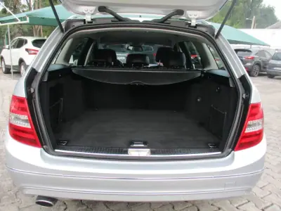 Mercedes-Benz C 220 2012 - 13500 EUR, 260000 km - 260000km - foto 20 de 21