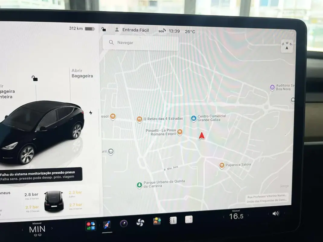 Tesla Model Y 2023 - 34600 EUR, 64322 km - 64322km - foto 13 de 26