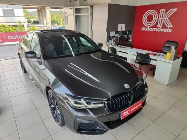 BMW 530e 2022 - 38500 EUR, 34000 km - AUTO.MOTO.pt - 34000km - foto 2 de 46