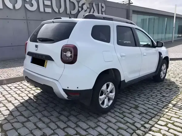 Dacia Duster 2019 — photo 3 of 9