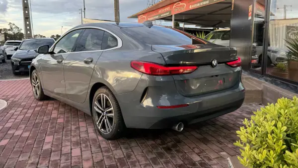 BMW 216 Gran Coupé 2022 - 27990 EUR, 122000 km - AUTO.MOTO.pt - 122000km - foto 17 de 43