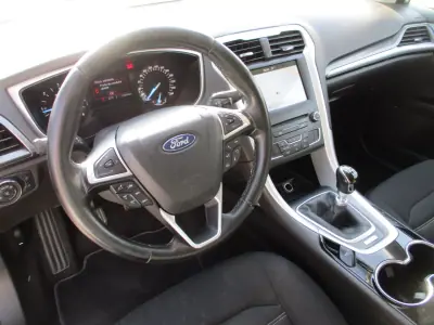 Ford Mondeo SW 2017 - 12750 EUR, 152000 km - AUTO.MOTO.pt - 152000km - foto 10 de 15