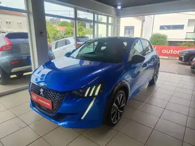 Peugeot 208 2020 - 13750 EUR, 61000 km - AUTO.MOTO.pt - 61000km - foto 5 de 36
