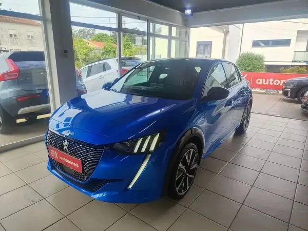 Peugeot 208 2020 - 13750 EUR, 61000 km - AUTO.MOTO.pt - 61000km - foto 5 de 36