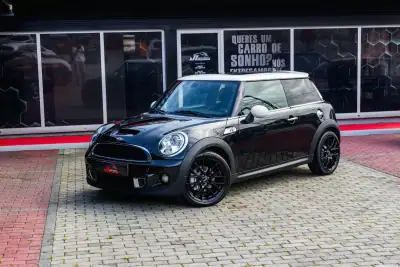 MINI Cooper 2011 - 12950 EUR, 230000 km - AUTO.MOTO.pt - 230000km - foto 3 de 20