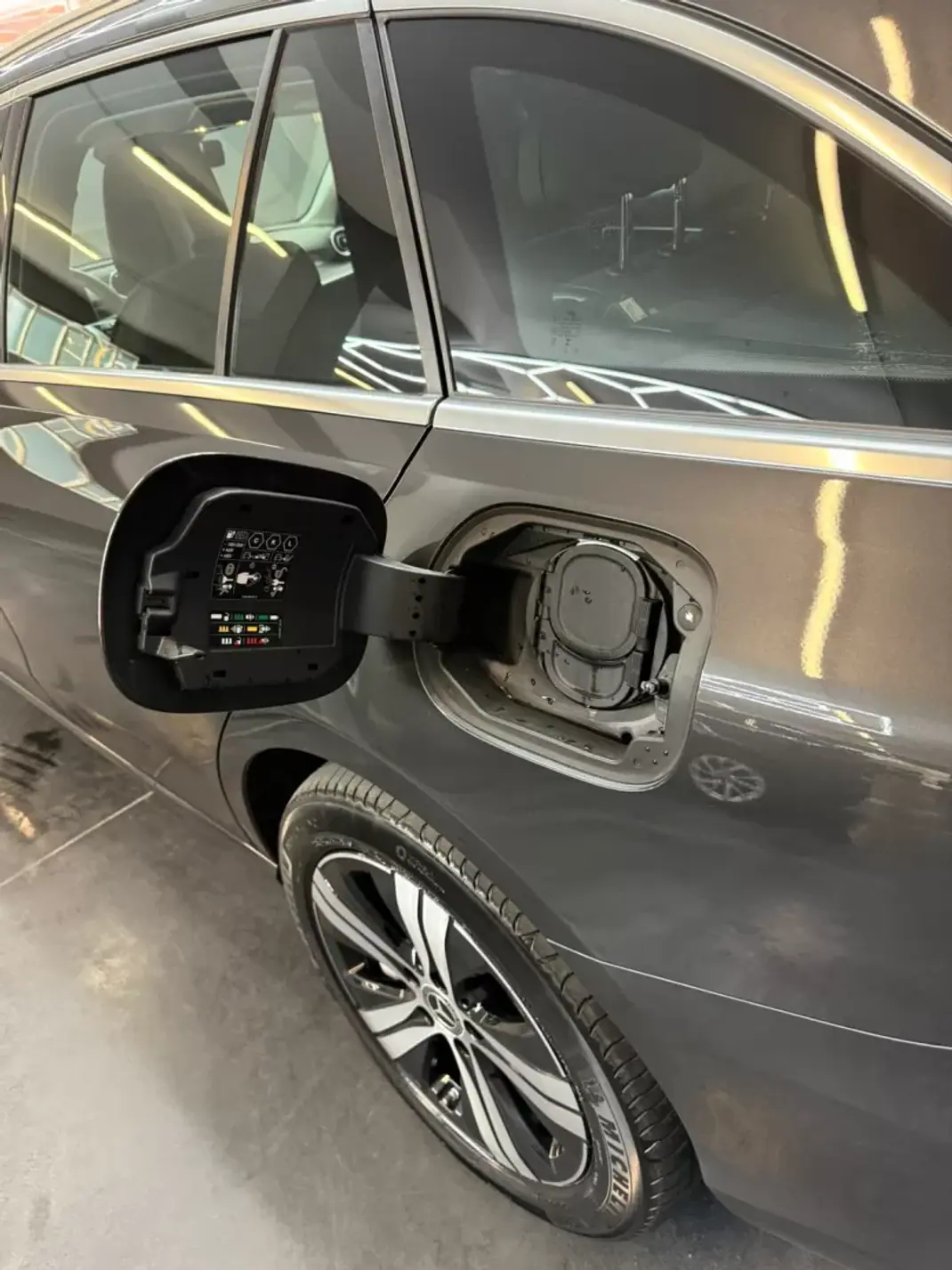 Mercedes-Benz C 300 2023 - 36500 EUR, 88706 km - 88706km - foto 31 de 32