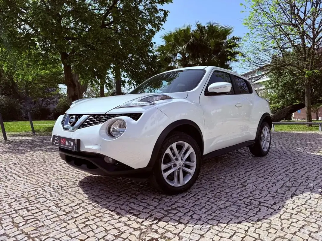 Nissan Juke 2016 - 10890 EUR, 174800 km - AUTO.MOTO.pt - 174800km - foto 1 de 33