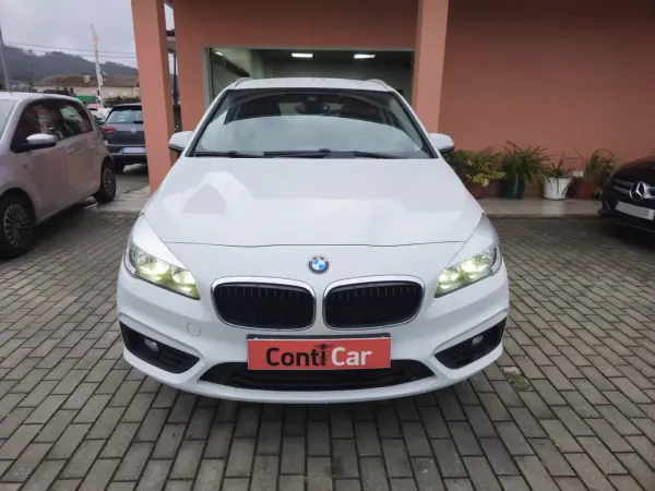 BMW 216 Active Tourer 2015 - 12500 EUR, 149000 km - AUTO.MOTO.pt - 149000km - foto 2 de 14