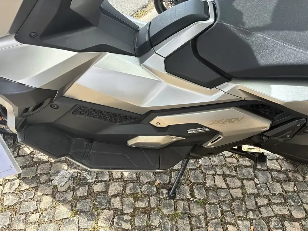 Honda 599 2021 - 8950 EUR, 46150 km - AUTO.MOTO.pt - 46150km - foto 2 de 14