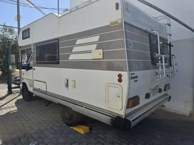 Fiat Ducato 2004 - 12900 EUR, 132000 km - AUTO.MOTO.pt - 132000km - foto 8 de 13