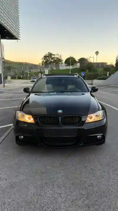 BMW 318 2008 - 9000 EUR, 248000 km - AUTO.MOTO.pt - 248000km - foto 7 de 14
