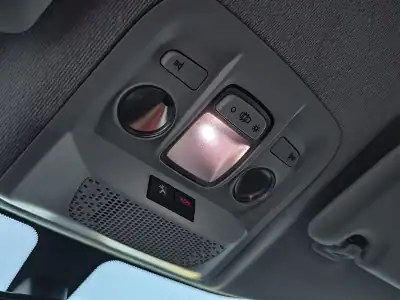 Peugeot 206 1.4 HDI KIT XS 2015 - 7450 EUR, 164000 km - AUTO.MOTO.pt - 164000km - foto 23 de 29