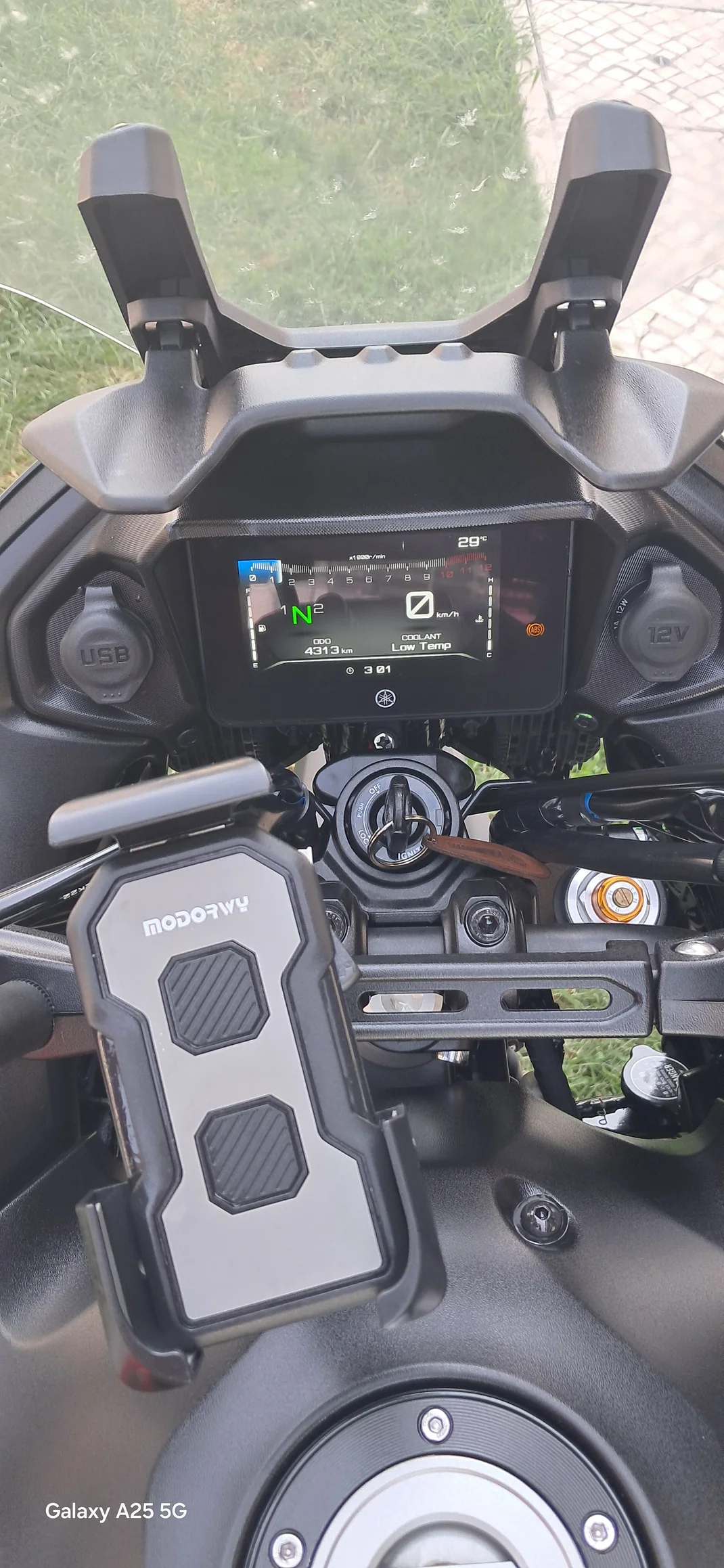 Yamaha MT 07 2023 - 8000 EUR, 4500 km - AUTO.MOTO.pt - 4500km - foto 9 de 17