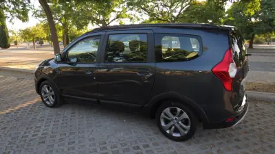Dacia Lodgy 2016 — foto 5 de 20