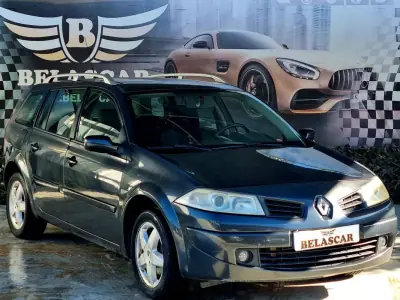 Renault Mégane Break 2007 - 2500 EUR, 218000 km - AUTO.MOTO.pt - 218000km - foto 12 de 13