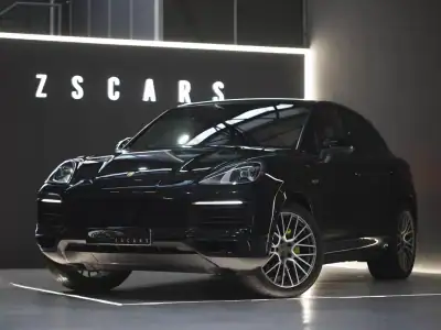 Porsche Cayenne Coupé 2023 - 104990 EUR, 18500 km - AUTO.MOTO.pt - 18500km - foto 2 de 26