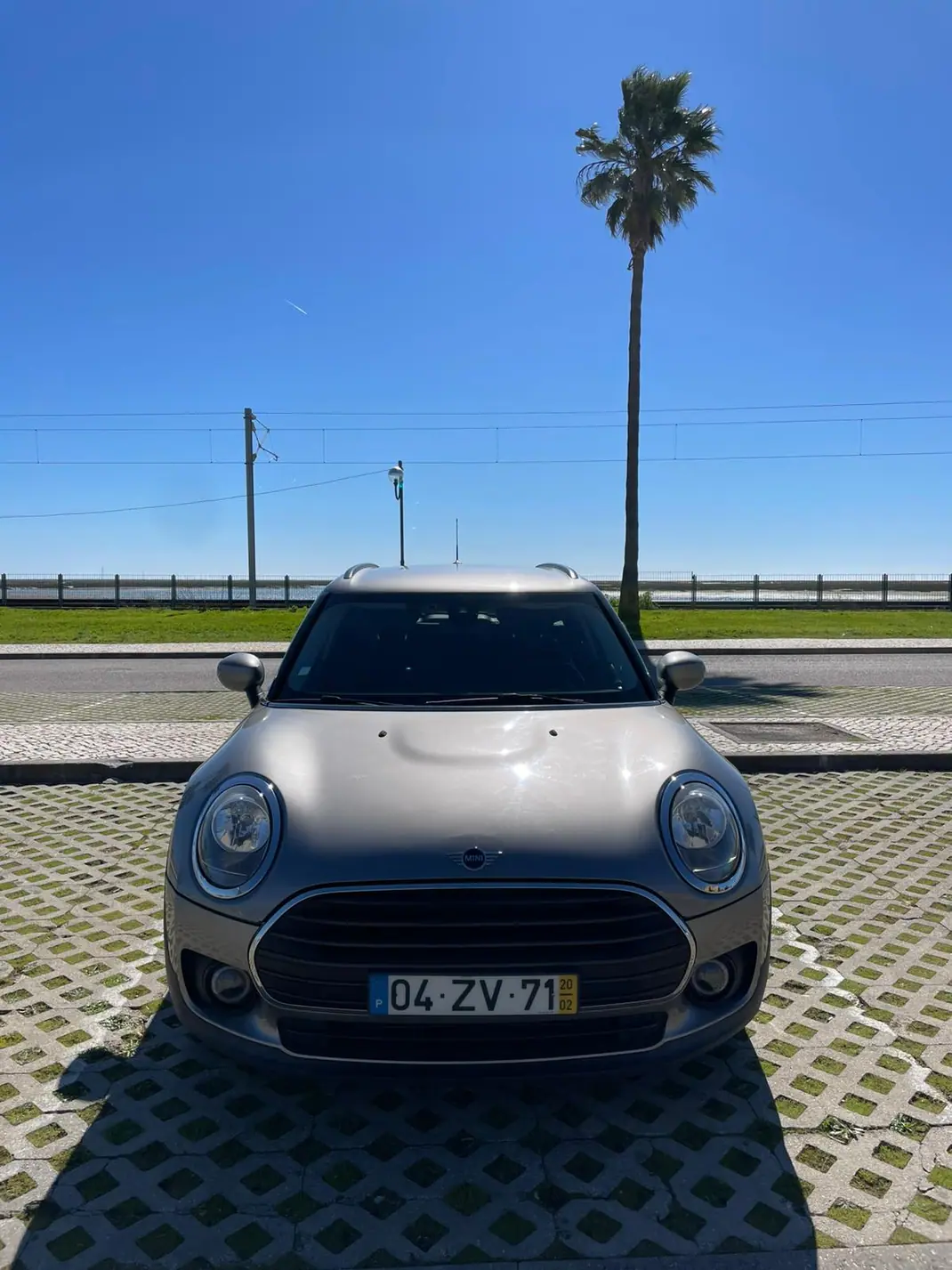 MINI Clubman 2020 - 15200 EUR, 189000 km - AUTO.MOTO.pt - 189000km - foto 1 de 8