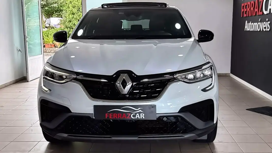 Renault Arkana 2022 - 23990 EUR, 92300 km - 92300km - foto 4 de 29