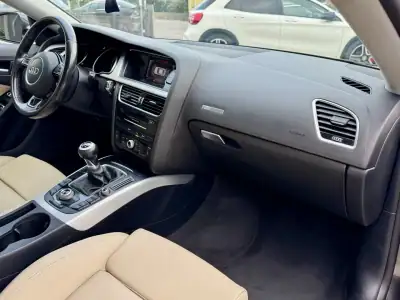 Audi A5 Sportback 2015 - 15750 EUR, 280000 km - AUTO.MOTO.pt - 280000km - foto 9 de 22