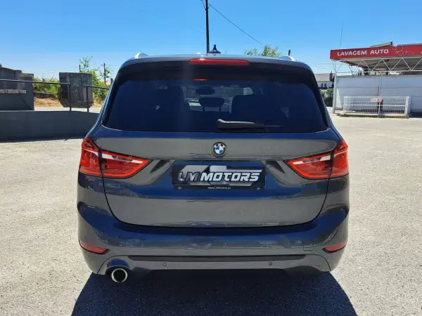 BMW 216 Gran Tourer 2019 - 19500 EUR, 111050 km - AUTO.MOTO.pt - 111050km - foto 8 de 63