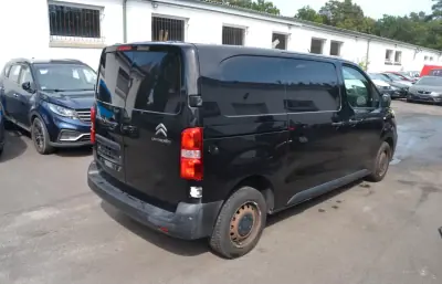 Citroën Jumpy 2015 - 9000 EUR, 159000 km - AUTO.MOTO.pt - 159000km - foto 6 de 11