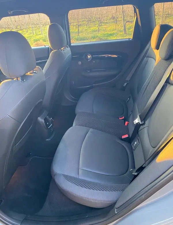 MINI Clubman 2018 - 16500 EUR, 270000 km - AUTO.MOTO.pt - 270000km - foto 10 de 12