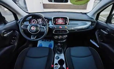 Fiat 500X 2019 - 15400 EUR, 86000 km - AUTO.MOTO.pt - 86000km - foto 4 de 12