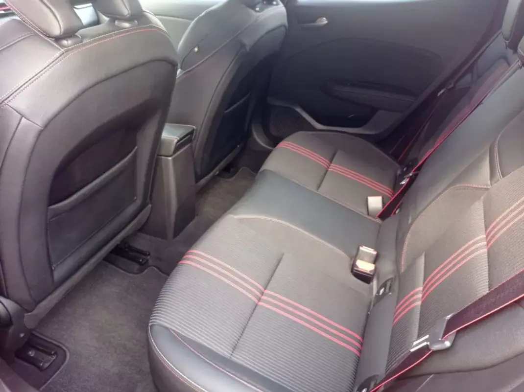 Renault Clio 2022 - 18890 EUR, 34670 km - AUTO.MOTO.pt - 34670km - foto 17 de 25