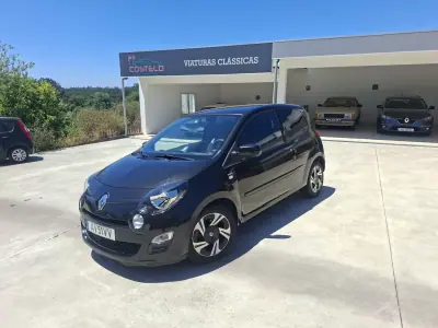 Renault Twingo 2014 - 6490 EUR, 93204 km - AUTO.MOTO.pt - 93204km - foto 4 de 17