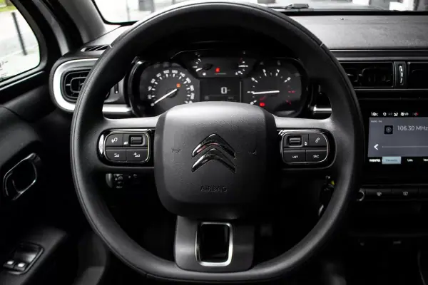Citroën C3 2024 - 13490 EUR, 21393 km - AUTO.MOTO.pt - 21393km - foto 13 de 39