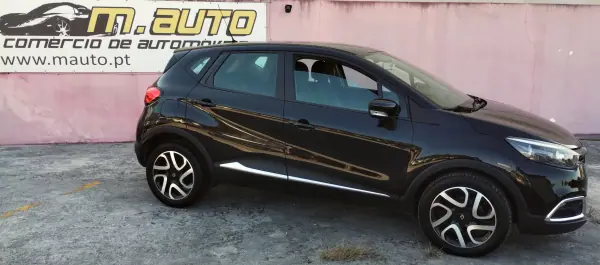 Renault Captur 2016 - 9950 EUR, 194000 km - 194000km - foto 3 de 35