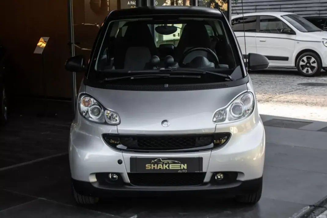 Smart ForTwo 2009 - 4900 EUR, 248693 km - 248693km - foto 6 de 27