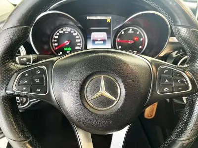 Mercedes-Benz C 200 2015 - 16600 EUR, 229781 km - AUTO.MOTO.pt - 229781km - foto 16 de 23
