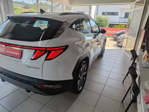 Hyundai Tucson 2022 - 22250 EUR, 111000 km - AUTO.MOTO.pt - 111000km - foto 10 de 32