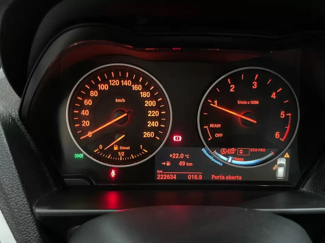 BMW 116 2016 - 12950 EUR, 222634 km - 222634km - foto 9 de 20