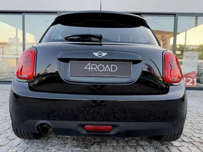 MINI One 2016 - 11900 EUR, 133000 km - AUTO.MOTO.pt - 133000km - foto 29 de 86