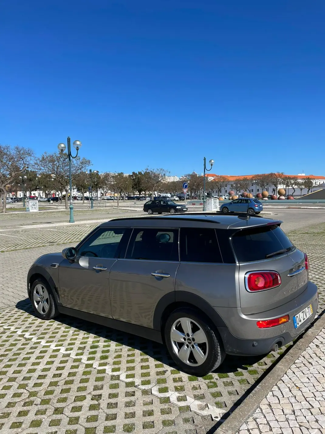 MINI Clubman 2020 - 15200 EUR, 189000 km - AUTO.MOTO.pt - 189000km - foto 8 de 8