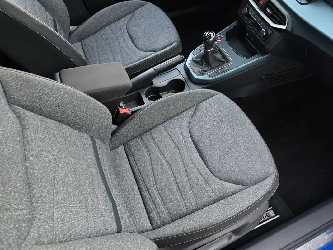 SEAT Arona 2023 - 16900 EUR, 73900 km - AUTO.MOTO.pt - 73900km - foto 29 de 37