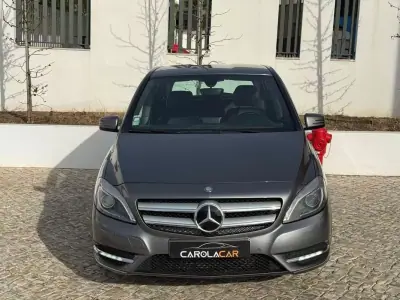 Mercedes-Benz B 200 2013 - 10950 EUR, 210000 km - 210000km - foto 2 de 26
