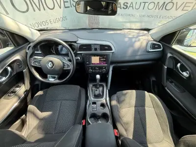 Renault Kadjar 2017 - 14900 EUR, 124200 km - AUTO.MOTO.pt - 124200km - foto 13 de 52