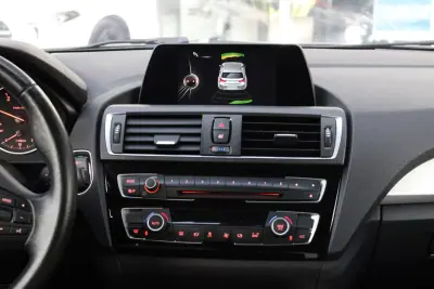 BMW 116 2016 - 13900 EUR, 175168 km - AUTO.MOTO.pt - 175168km - foto 14 de 24