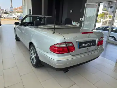 Mercedes-Benz CLK 230 1999 - 9990 EUR, 111847 km - AUTO.MOTO.pt - 111847km - foto 14 de 22