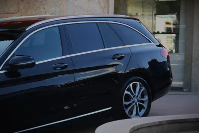 Mercedes-Benz C 200 2015 - 14990 EUR, 229000 km - AUTO.MOTO.pt - 229000km - foto 48 de 48